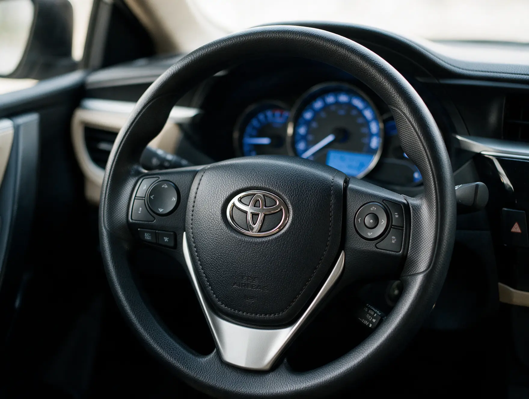 Toyota Corolla — Steering and instruments
